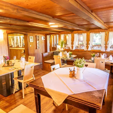Hotel Schwarzwaldhotel *