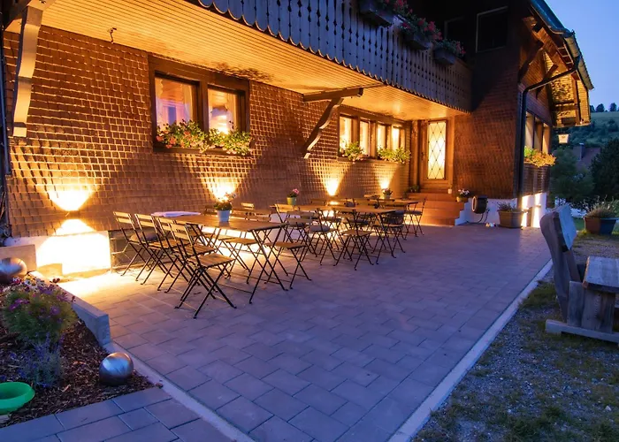 Schwarzwaldhotel Отель Тодтмос